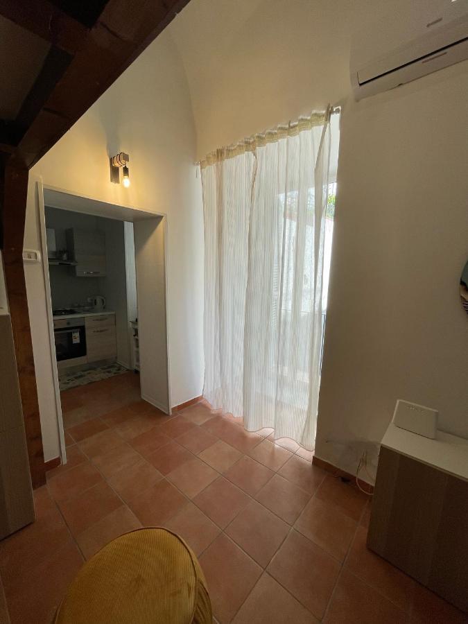 La Casa Di Santa' Leilighet Napoli Eksteriør bilde